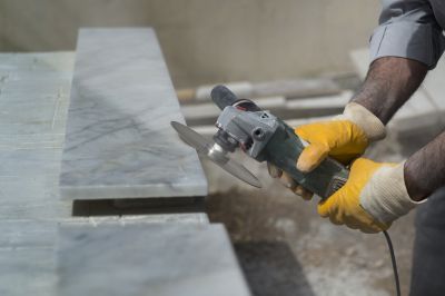 Who Does Natural Stone Repairses